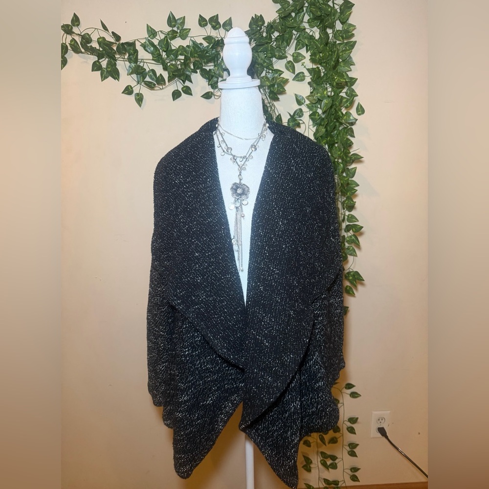 BNCI by Blanc Noir Black and White Knit Poncho